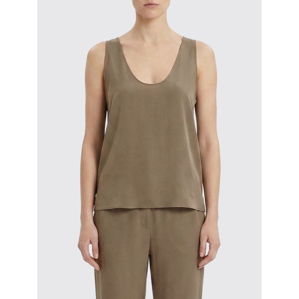 Sa Su Phi Top Woman Military